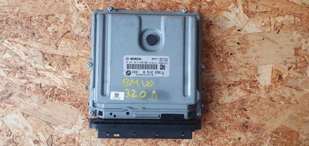 Calculator motor ECU BMW F10 / F30 / E 90 8577764 / 8517874 / 8512292