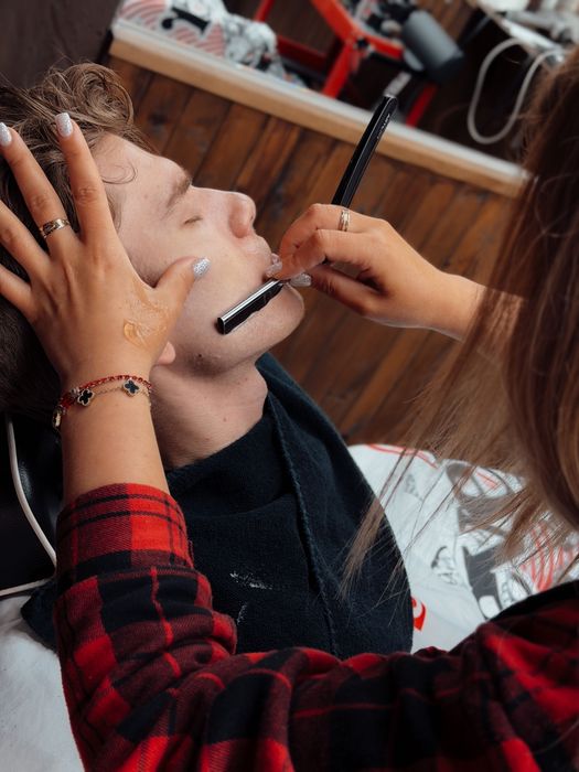 Търсим модели за безплатно мъжко подстригване | BRADAO Barbering School – Бургас