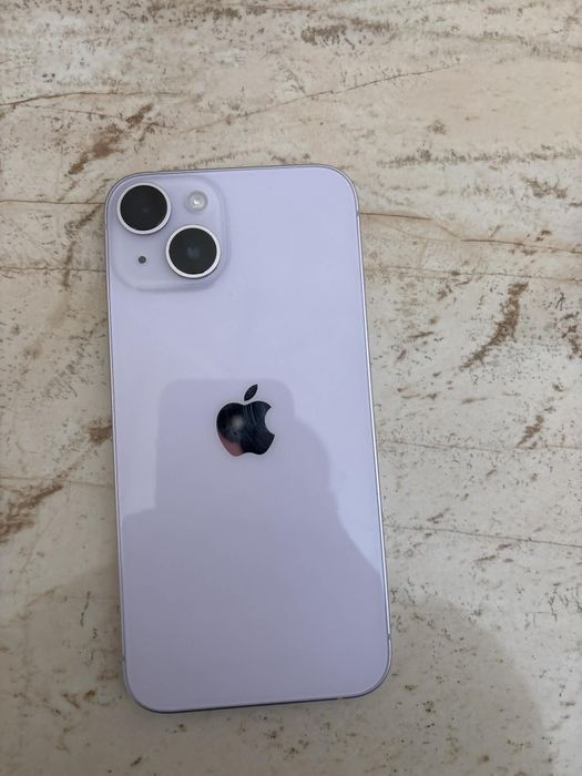 Продавам Iphone 14 128GB