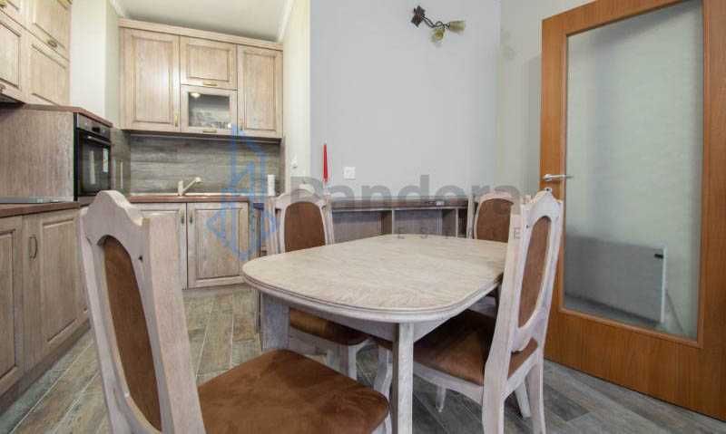 Дава се под наем Двустаен апартамент в София, Център - 77 кв.м за 580 € - Снимка #6