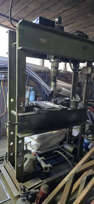 Продам пресс 50тонн