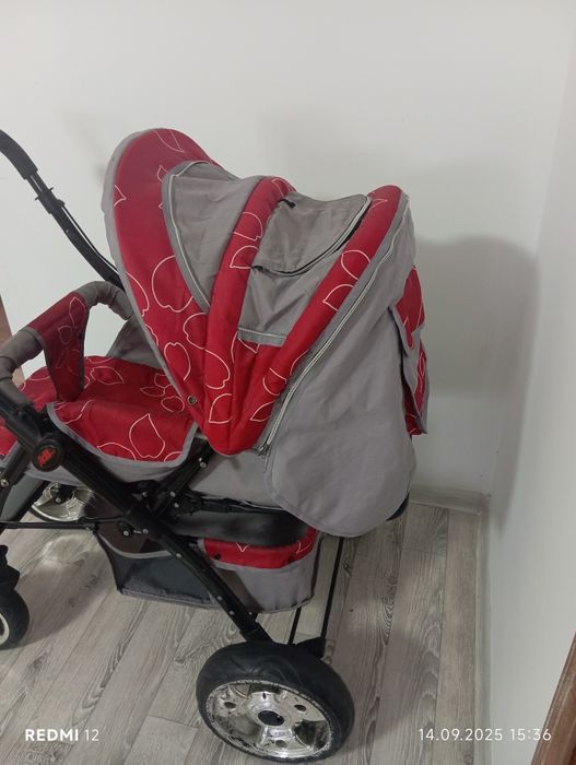 Коляска за 10000 тг