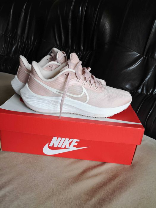 Маратонки Nike Pegasus 39