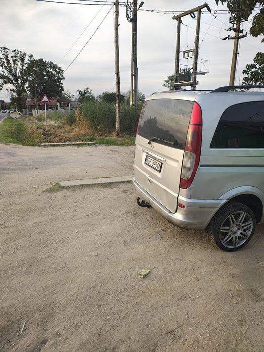 Vând sau schimb Mercedes