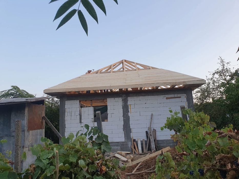 Acoperisuri dulgherie materiale și manoperă hidroizolații