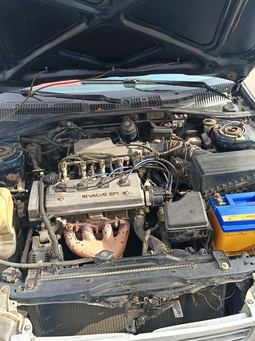 Продам автомобиль Toyota Carina E