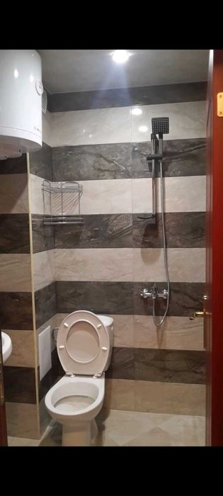 Дава се под наем Едностаен апартамент в Велико Търново, Център - 38 кв.м за 255 € - Снимка #4