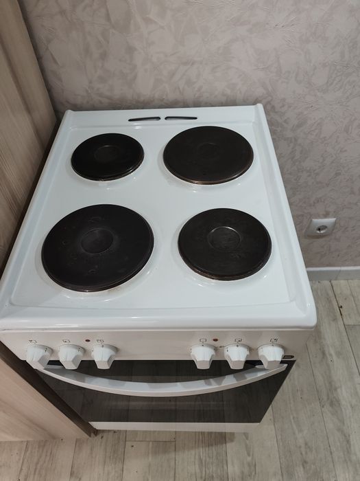 Срочно продам электроплиту