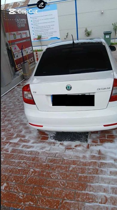 SKODA Octavia 2012 — imagine 4