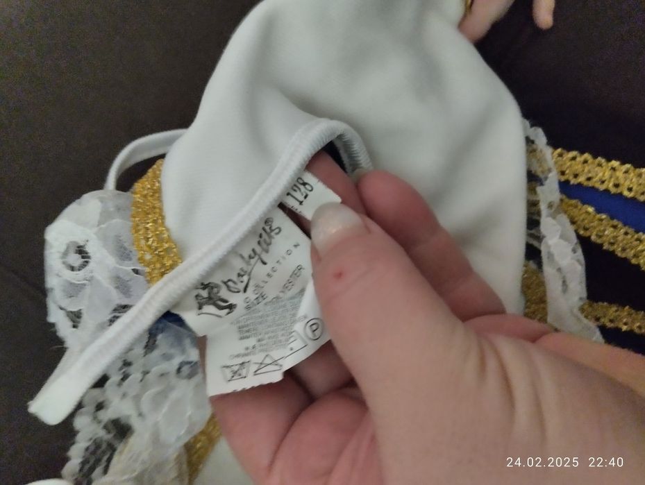 Продам новогодние костюмы