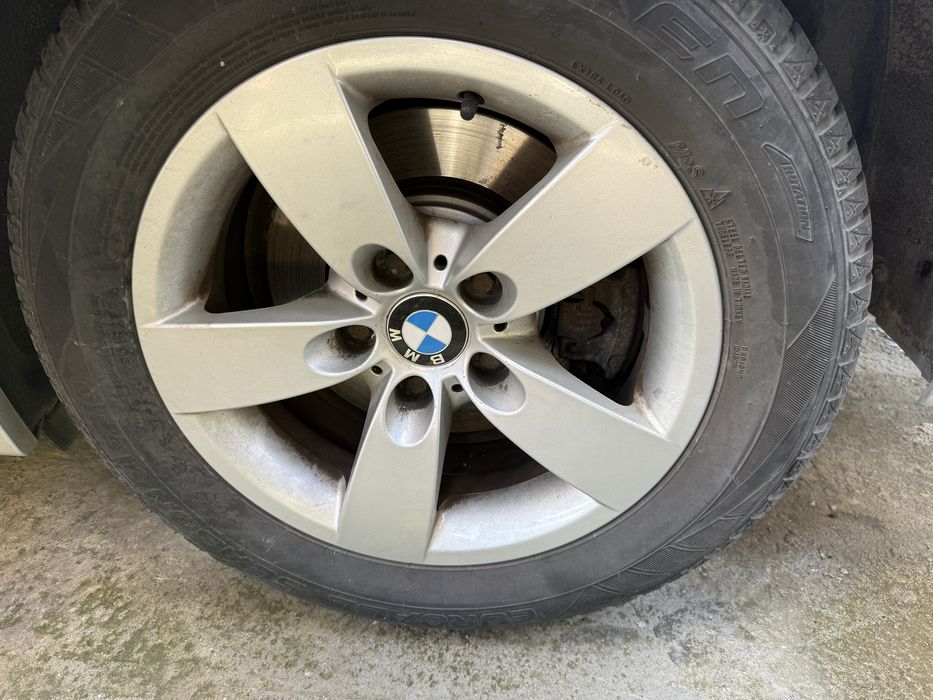 Джанти БМВ 16 цола style 242 със зимни гуми