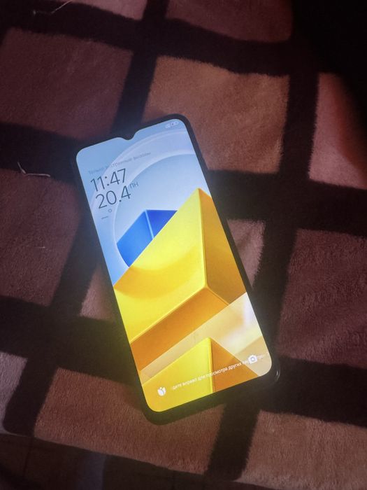 Продам смартфон Poco M5 128gb