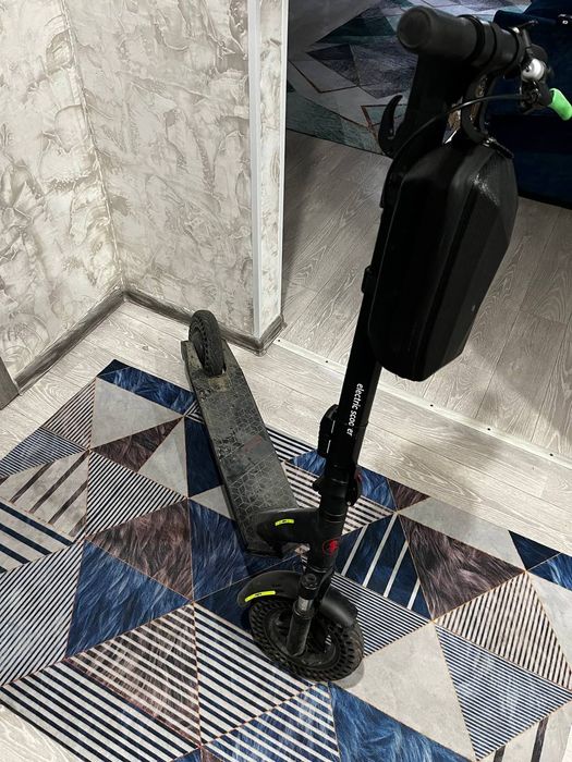 Hoverbot GT-01 Электросамокат