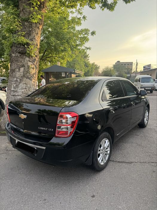 Chevrolet Cobalt 2024 — 3