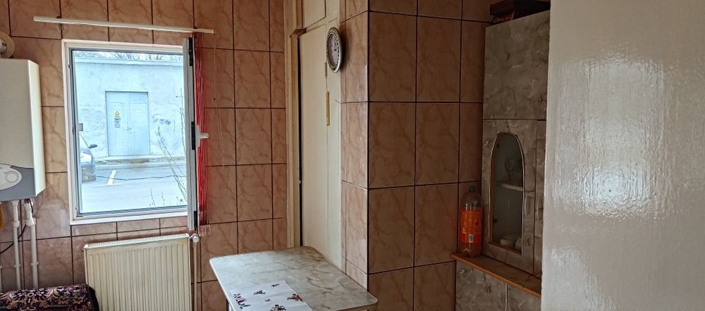 Ofer spre închiriere ap 2 camere