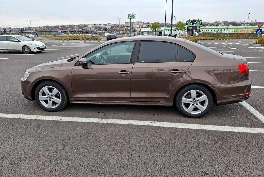 Volkswagen jetta 1.6 tdi bluemotion 2012