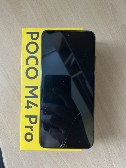 Телефон Poco M4 Pro