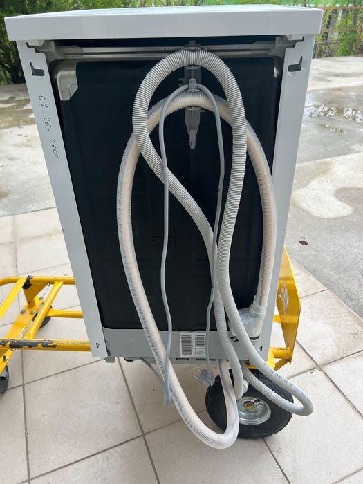 Съдомиялна Siemens -45 см,свободно стояща