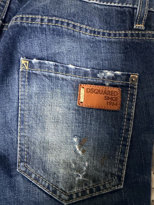 Blugi Dsquared impecabili