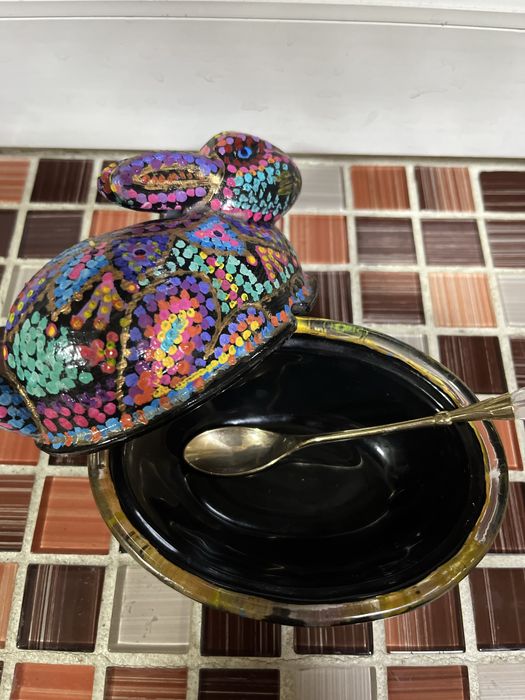 Вазочка с крышкой