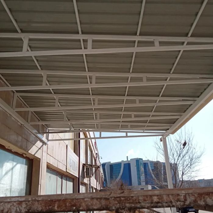 Temir darvoza.lestnitsa.naves.angar.