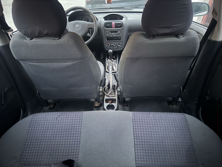 Opel Corsa C 1.2 2002 5 usi