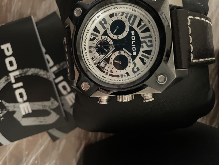 Оригинален мъжки часовник Police