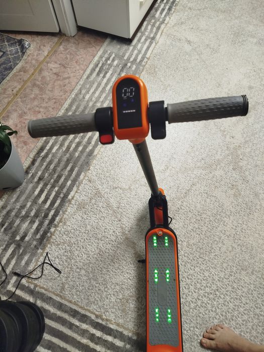 Электросамокат,для детей