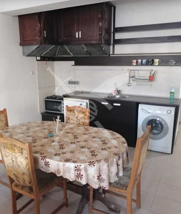 Дава се под наем Тристаен апартамент в Пловдив, Мараша - 100 кв.м за 498.27 € - Снимка #1
