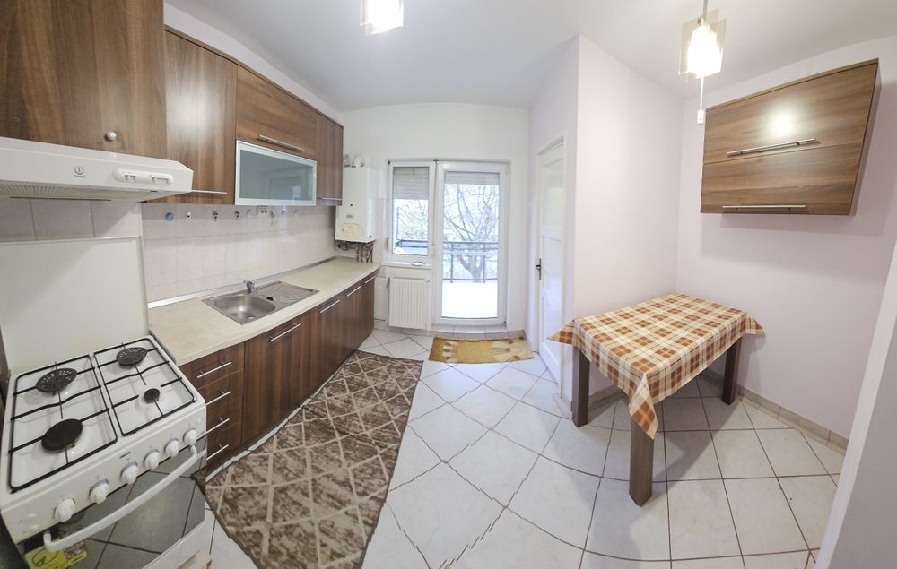 Închiriere apartament 3 camere MVII