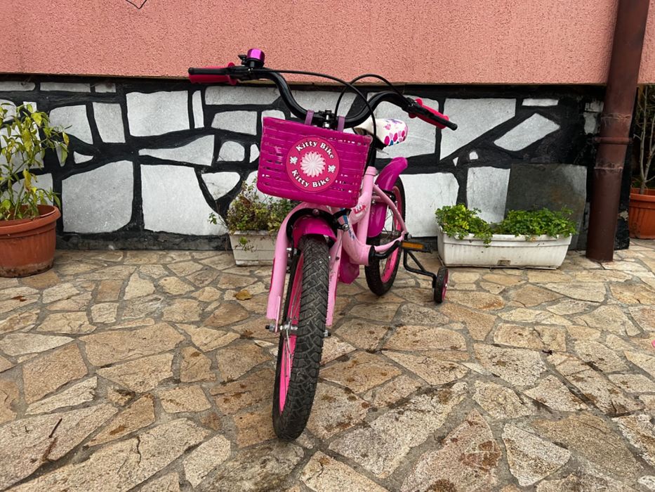 Детско колело с помощни колелца