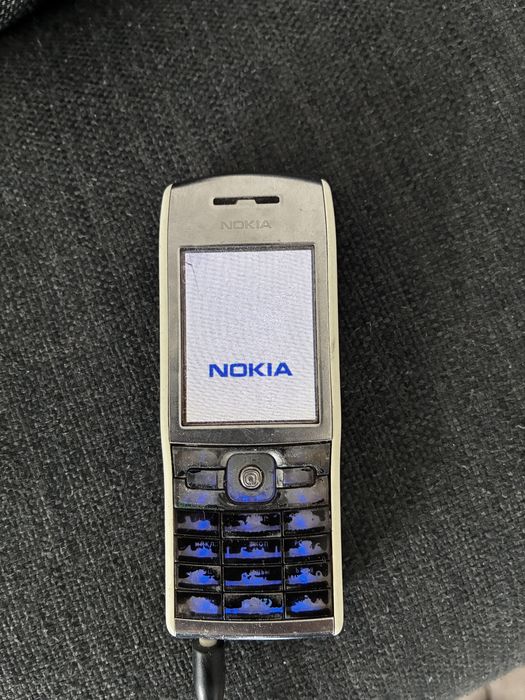 Продам сотовый Nokia E50-1