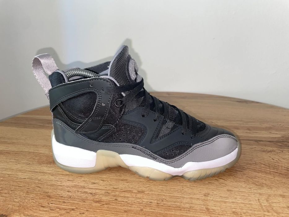 Încălțăminte Nike Air Jordan nr 36,5