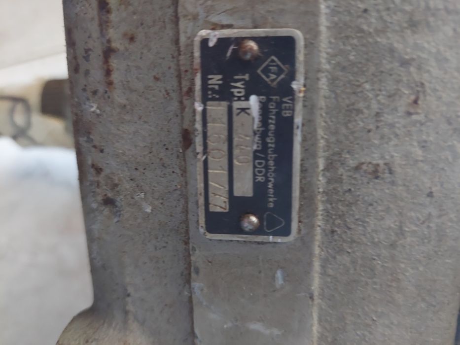 Продовам кормилни кутии за маз краз ифа робур