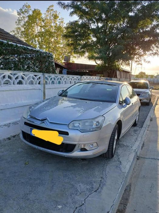 Vând citroen C5 mașină foarte bună