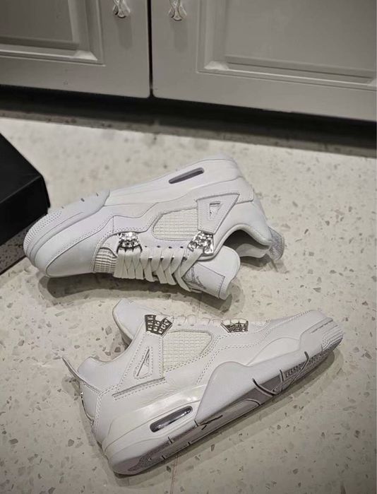 Air Jordan 4 Pure Money White Nike Oreo Metalic Silver Gold Frozen