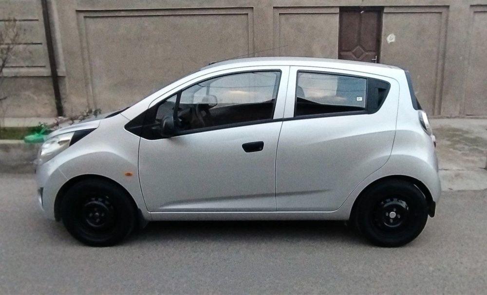 Spark 2012 yil srochna sotiladi