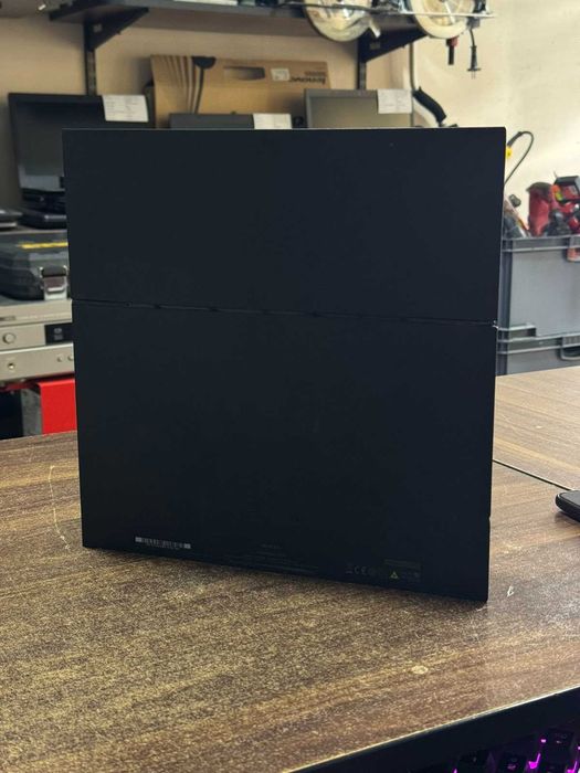 Конзола PlayStation 4 500GB