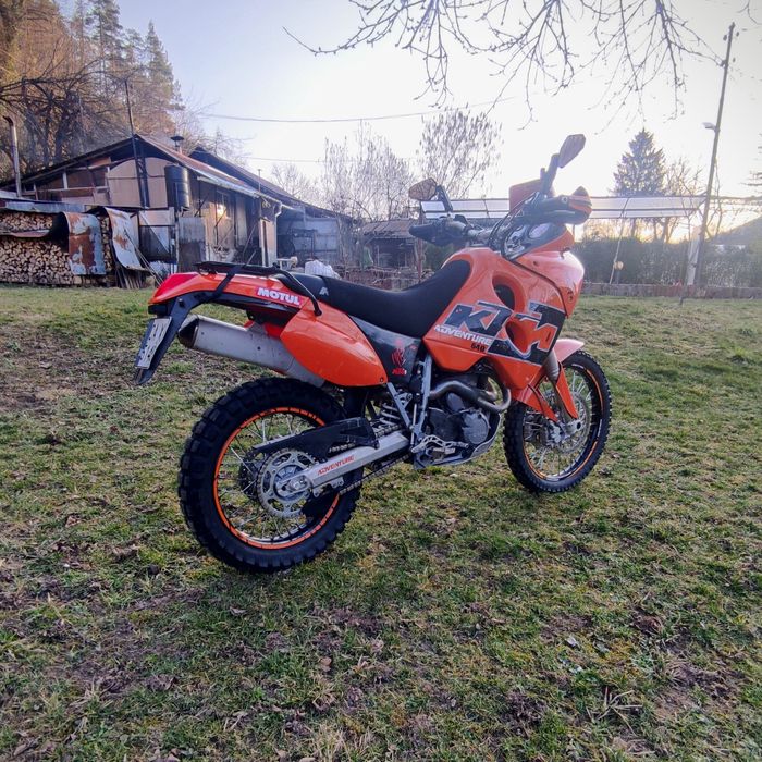 KTM 640 Adventure 
Година на производство: 2005
Сменени неща по