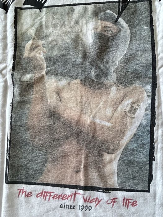 Тениски на Pause Jeans