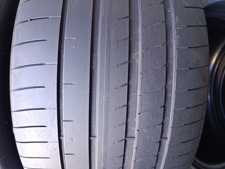 Anvelope de vara 305 30 21 Goodyear dot 2023