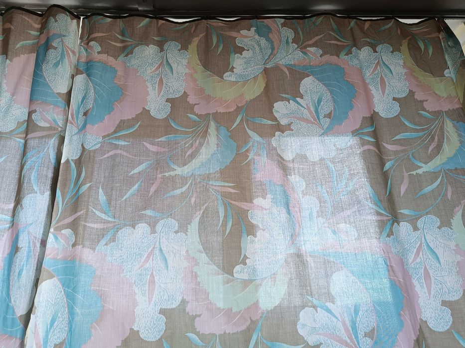 Запазени пердета за 15 лева