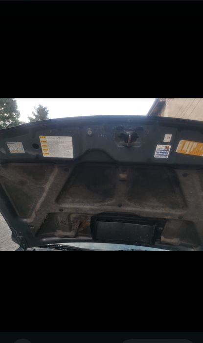 Vând Suzuki Grand Vitara diesel motor Mazda