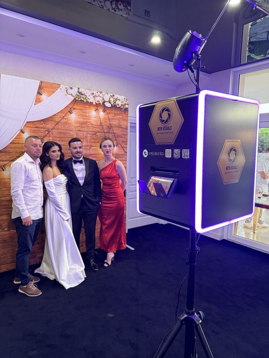 Cabina Foto/Photobooth pentru Nuntă, Botez, Corporate – MTN Visuals