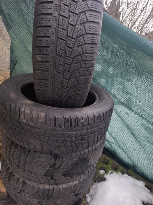 Vand 1 sau 2 sau 4 anvelope 225 55 17 de iarna