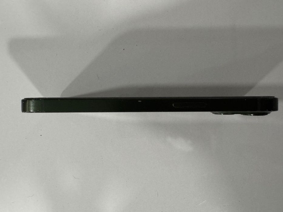 Продам Iphone (Айфон) 13 128гб