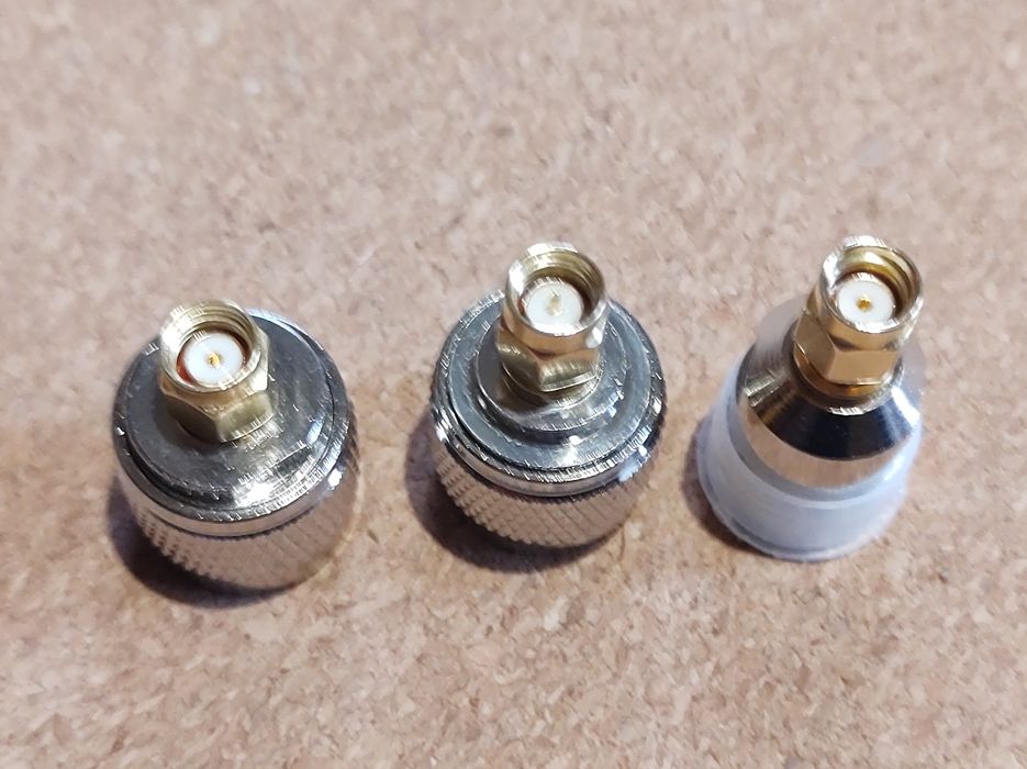 RP SMA адаптер за антена хелиум helium