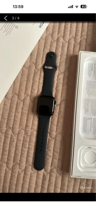 продам черные Apple Watch SE
