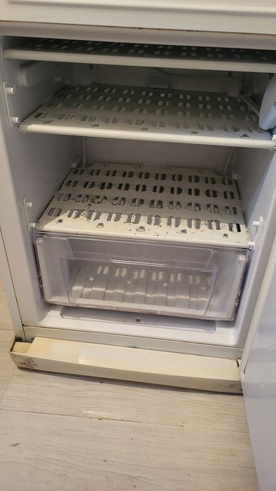 Продается холодильник