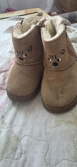 Продам детские сапожки